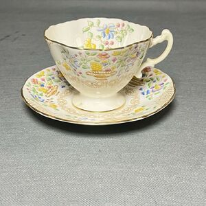 Vntg Hammersley Daffodil Pattern TeaCup Saucer Yellow Pink Blue Flower England